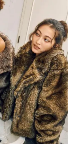 お値下げ　アクレント　スタンドカラーファーブルゾン　ブラウン USED 2025年最新】アクレント ファーコートの人気アイテム - メルカリ