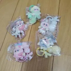 キャラクター付きマスコットキーホルダー5個セット　ラブブ