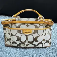 Coach ロゴパターン ハンドバッグ