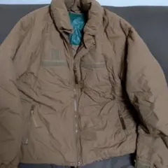 レベル7 ダウンジャケット