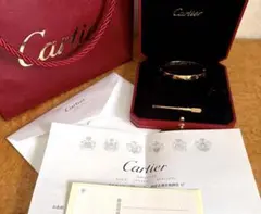 普遍的人気Cartier(カルティエ)ラブブレス　 クラシックモデルのサムネイル