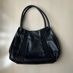 agnès b. ブラック　牛革レザーバッグ