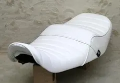 ゼファー400 ホワイト バイクシート 合成皮革 - メルカリ