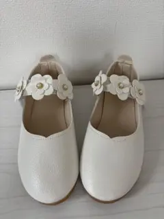 ホワイト フラワー装飾 フォーマルシューズ　19cm 20cm