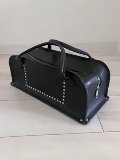コムデギャルソン スタッズ付きレザーバッグのサムネイル