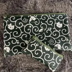 ハンドメイド☆ファスナーポーチ☆唐草猫柄⑤フラットポーチ　ラミネート650