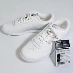 ❤️新品タグ付❤️リーボック プリンセス 白24cm スニーカー 通学 ナース靴