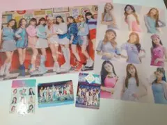 ニジュークリアファイル２枚　ステッカー3枚