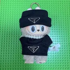 新品未使用✩PRADA ホワイトファーぬいぐるみキーホルダー 新品未使用✩PRADA ホワイトファーぬいぐるみキーホルダー