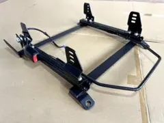 【送料込】トヨタ MR-S ＺＺＷ３０　シートレール フルバケ用　助手席側