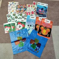 東京ディズニーランドの紙袋とビニール袋沢山