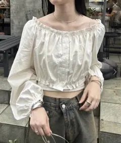 mystic フリルショートブラウス