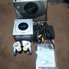 Nintendo ゲームキューブ シルバー 本体 ソフトセット