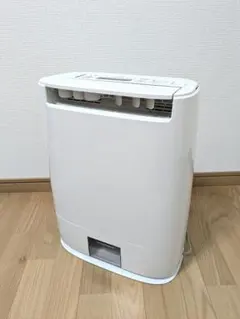 Panasonic】 F-YZVX60 衣類乾燥除湿機 2022年製 おまけ有 - メルカリ