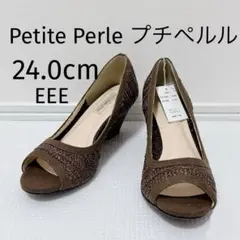 新品タグ付きPetite Perle プチペルル パンプス 24cm EEEのサムネイル