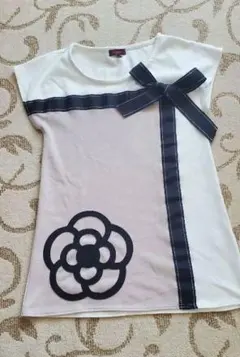 CLATHAS 花柄リボン 半袖Tシャツ 38のサムネイル
