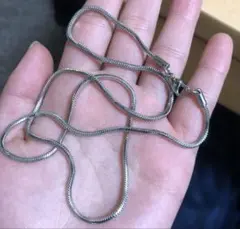 【新品未開封】ディファレントネックレス風　シルバー　　55cm ジョージ