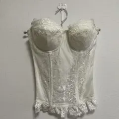 ブライダルインナー レース付きコルセット　トリンプ　B70