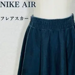 ナイキNIKE AIR ピケ素材 フレアスカート 刺繍ロゴ ハイライズ Lサイズのサムネイル