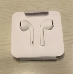 新品未使用iPhone　イヤホン　lightningコネクター型　有線イヤホン