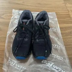 asics LAZERBEAM スニーカー ブラック/レッド 24.0センチ