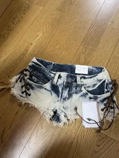 d.i.a新品ダメージショーパン