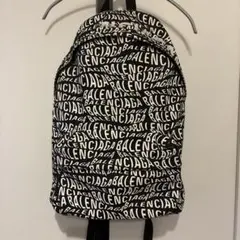 BALENCIAGA 総柄 バックパック リュックのサムネイル