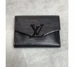 Louis Vuitton エピ レザー ポルトフォイユ ヴィクトリーヌ