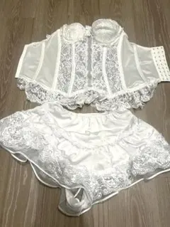 ホワイト コルセットとショーツ セット C70