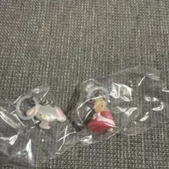 サンリオ　ゆるっとめじるしアクセサリー　しろうさ&マロンクリーム