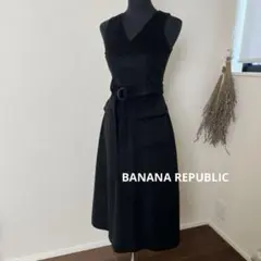 バナナリパブリック 黒のノースリーブひざ丈ワンピース 秋冬