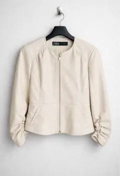 美品 ZARA ノーカラージャケット フェイクレザー ギャザー袖 春秋アウター