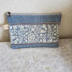 デニムポーチ 花柄刺繍付き