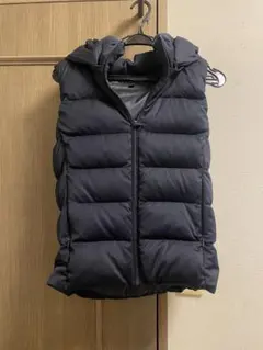 KM様　ユニクロ 取り外し可能フード付き ダウンベスト Mサイズ