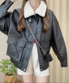 オーバーサイズ ブラック レザージャケット