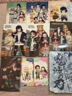 【新品】鬼滅の刃 A4クリアファイル6枚　下敷き、ミニノート2冊、タオル＋おまけ