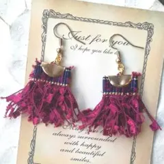 再販35　秋　フリンジ　ボルドー　ピアス　イヤリング　タッセル　アクセサリー　赤