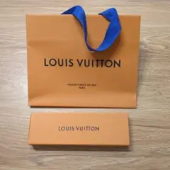 LOUIS VUITTON ギフトボックスとショップバッグセット
