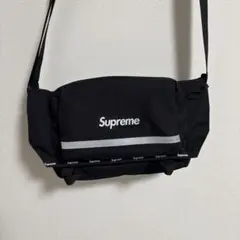 2025年最新】SUPREME カラー：ブラック系 メッセンジャーバッグ