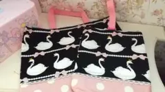 タイムセール白鳥♡入園入学バッグ&上靴入れセットのサムネイル