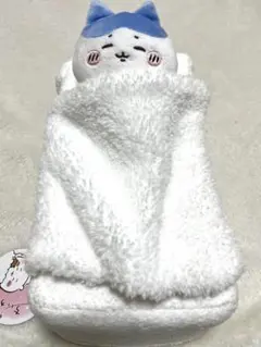 【新品・未使用】ちいかわ★おふとんぬいぐるみティッシュケース★ハチワレ