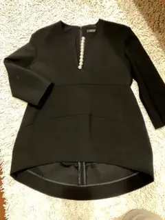 美品 ヨーコチャン バック ボックス プリーツ ブラウス カットソー 黒 ヨーコチャン ブラウス Bランク. : 質屋さのや Yahoo!ショップ - 通販