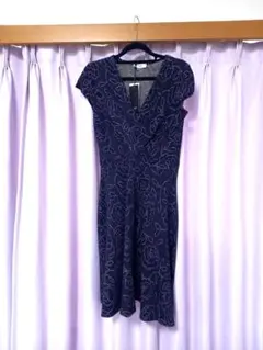 新品　EGERIE ネイビー 花柄 ワンピース