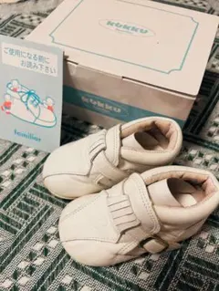 ファミリア ファーストシューズ