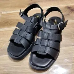 Item thumbnail for item 9476e691-515b-40b9-a77f-46923a74d940