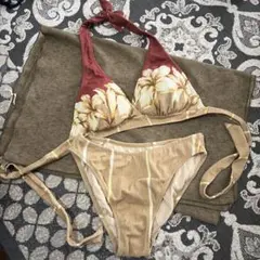 花柄トライアングルビキニ