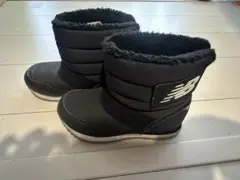 ニューバランス　ブーツのサムネイル