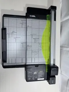 CARL A4裁断機 グリッド付き CARL 裁断機 A4対応 40枚裁断 - メルカリ