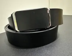 本革 穴なし 無段階　オートロック式ベルト