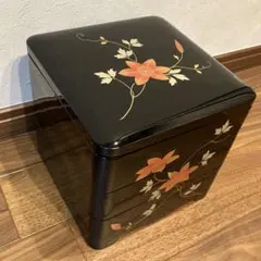 【美品】(特大)漆器 牡丹柄 文箱/収納箱 黒塗り 内側和紙張り 華やか 高級 美品】(特大)漆器 牡丹柄 文箱/収納箱 黒塗り 内側和紙張り 華やか